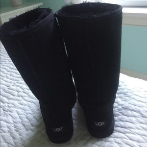 Tall Black Uggs